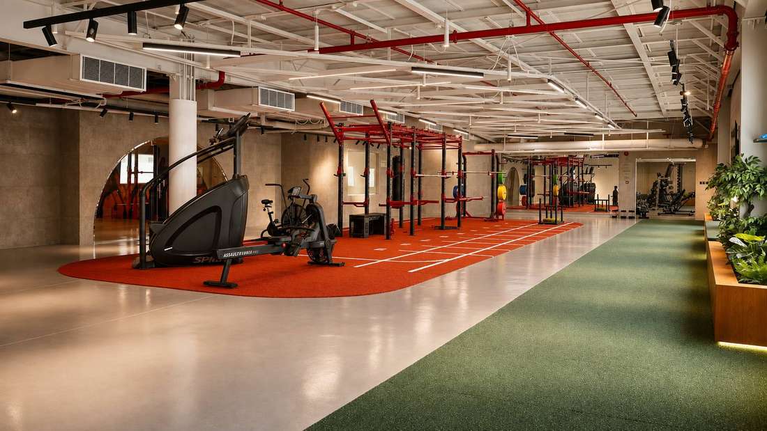 The training floor at Sayedat